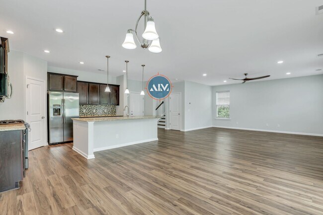 Building Photo - Upgraded 4BR in Heritage at New Riverside – Fenced Yard, Island Kitchen - Available July 15