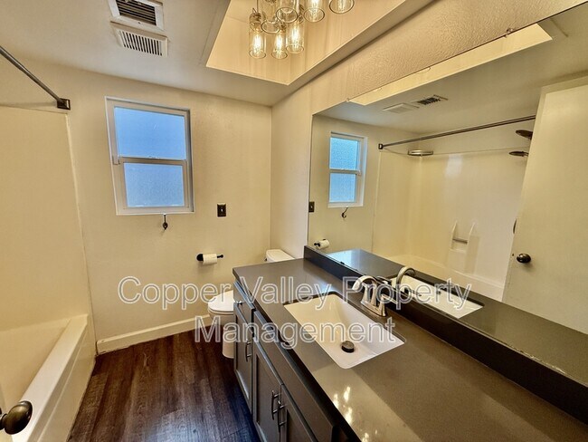 Building Photo - 4415 W Gelding Dr