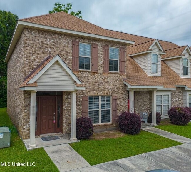 Primary Photo - 908 Jefferson Dr
