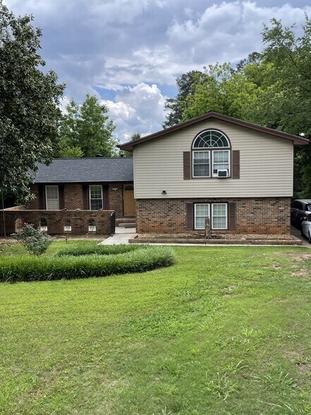 Building Photo - 4769 Dunover Cir