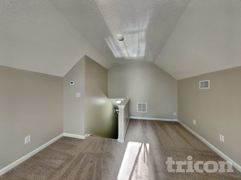 Building Photo - 131 Winborne Dr