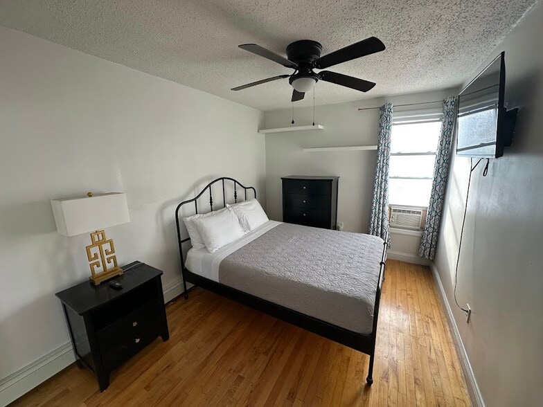 2nd Bedroom.A - 30 Georgia Ave