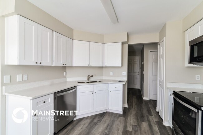 Building Photo - 11849 Caruso Dr