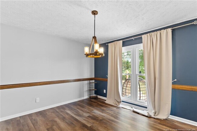 Building Photo - 6617 Idlewood Ct