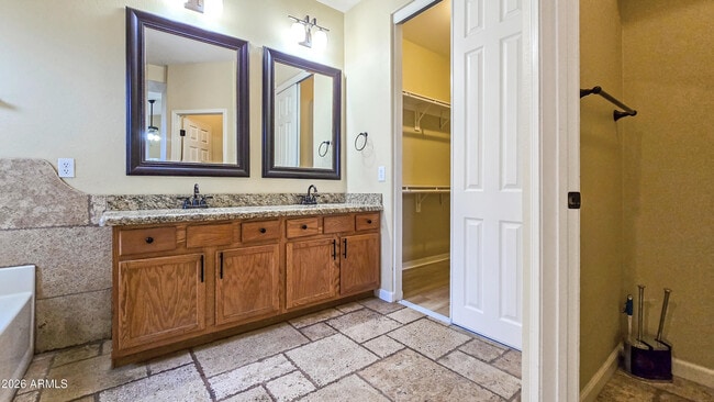 Building Photo - 16252 W Madison St