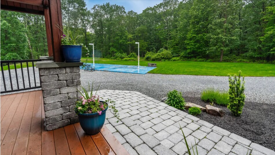 Building Photo - 65 Poco Cir