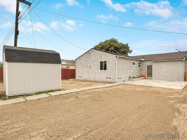 Building Photo - 650 Colorado Ave