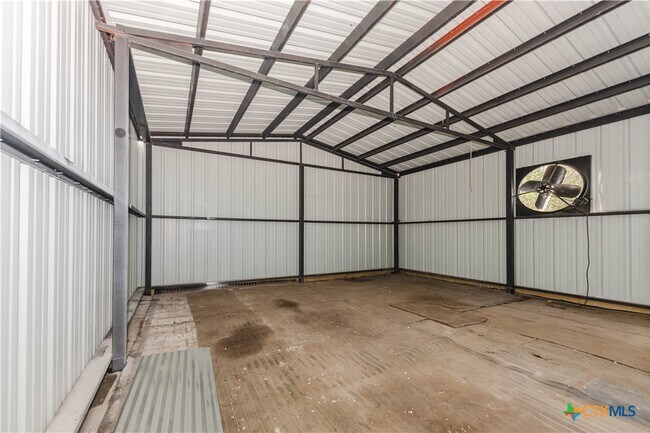 Building Photo - 3959 Farm to Market 535