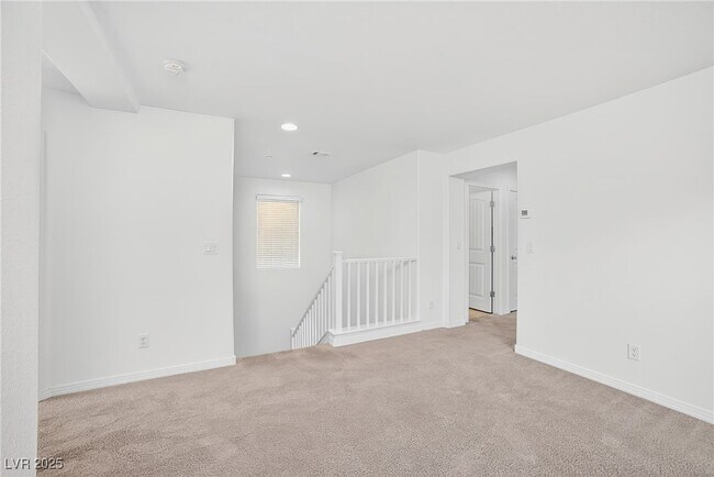 Building Photo - 2718 Hammetts Landing Walk