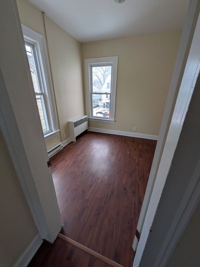 Building Photo - 1518 Jackson St