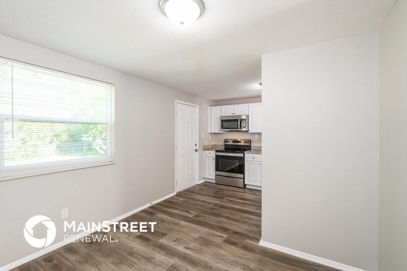 Building Photo - 913 Woodlark Dr