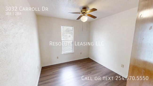 Building Photo - 3032 Carroll Dr