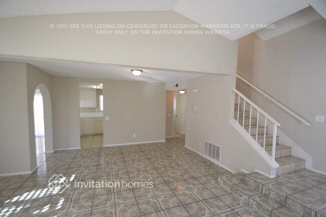 Building Photo - 11637 Warbler Way