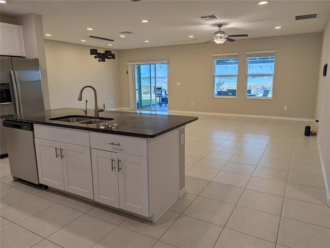 Building Photo - 31649 Sun Kettle Lp