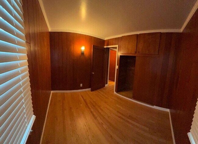 Building Photo - !!! OPEN HOUSE !!! - Every Sunday in May/June - 4:00pm to 7:00pm
