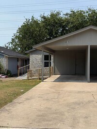 Building Photo - 955_4 Little C-Homes 5, LLC