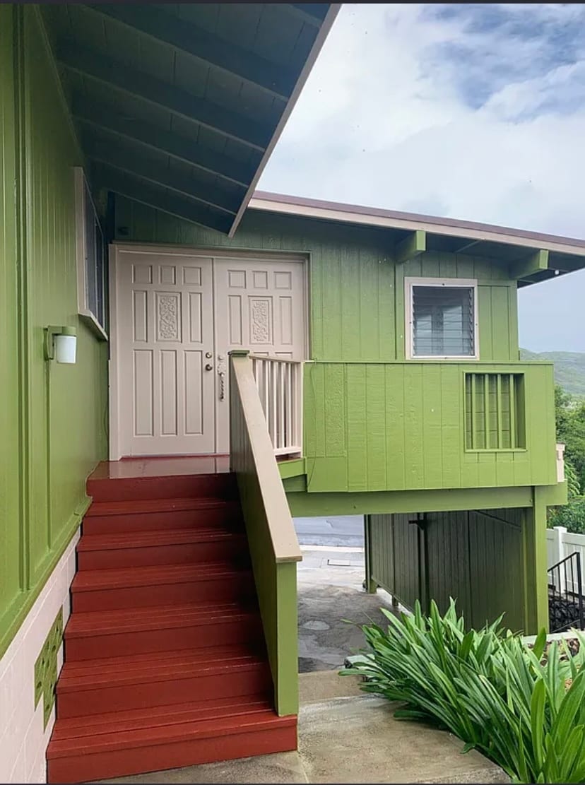 Building Photo - 3340 Ala Laulani St