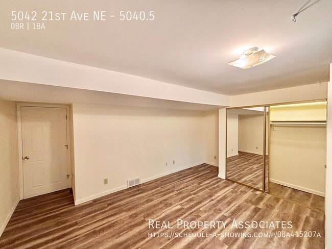 Building Photo - 5042 21st Ave NE