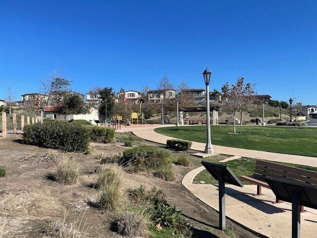 Building Photo - 3 bd/3.5 Ba Sea Summit Panoramic Ocean View Home in San Clemente!