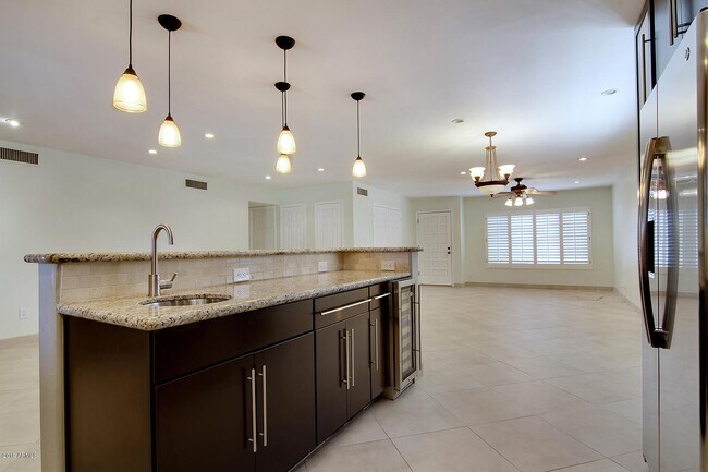 Building Photo - 8308 N 86th St