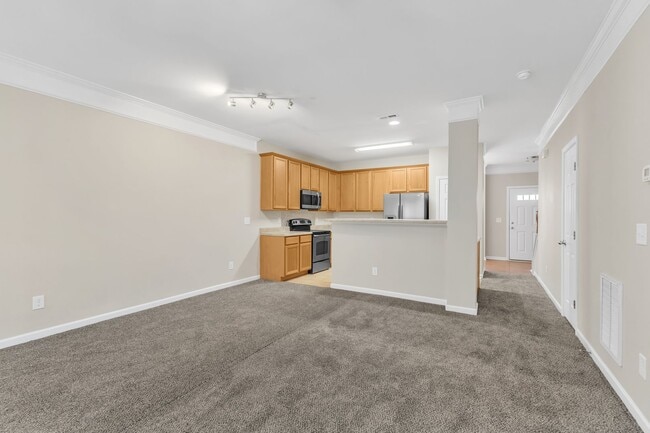 Building Photo - Charming 3-bedroom, 2-bathroom home nestled in the heart of Wake Forest