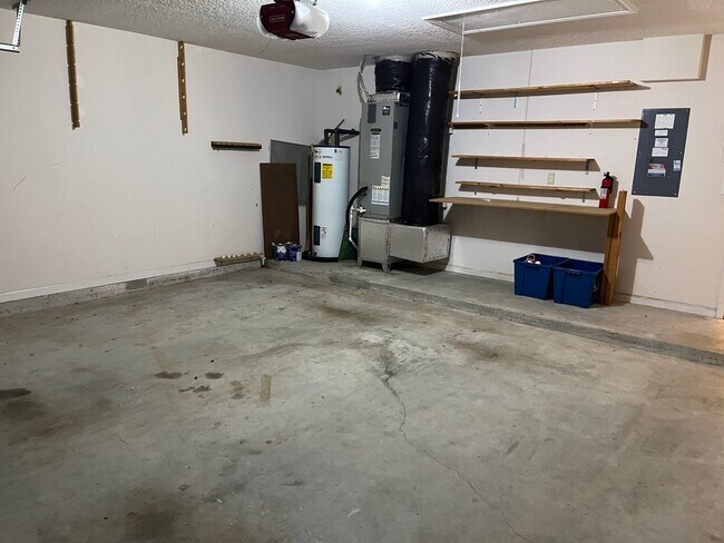 Building Photo - 3537 Whisper Creek Blvd