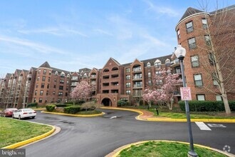 Building Photo - 2100 Langston Blvd.