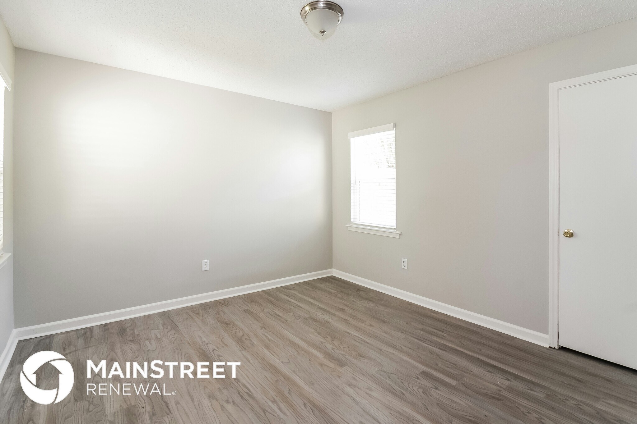 Building Photo - 4359 Crescent Park Dr