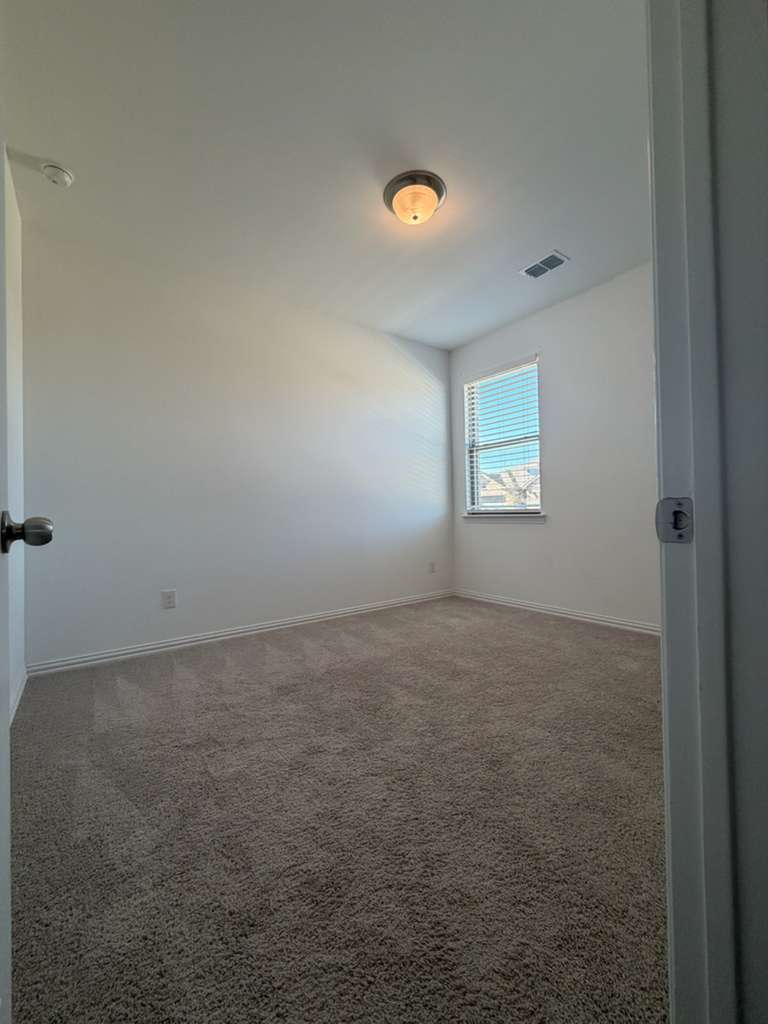 Building Photo - 3802 Chicory Ct