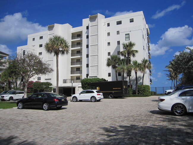 Building Photo - 3951 N Ocean Blvd