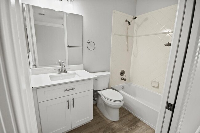 Building Photo - 9845 Cobblestone Creek Dr