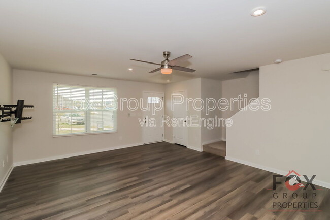 Building Photo - 103 Crownpiece St