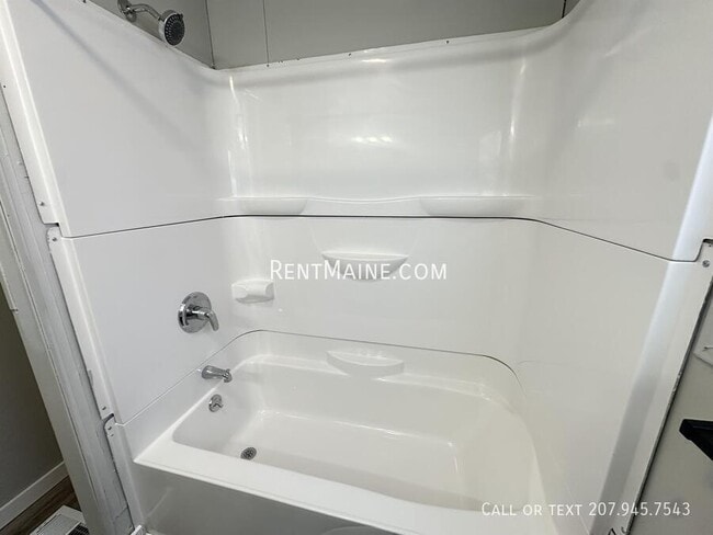 Building Photo - 1343 Ohio St