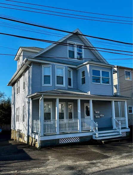 Primary Photo - 99 Grace St