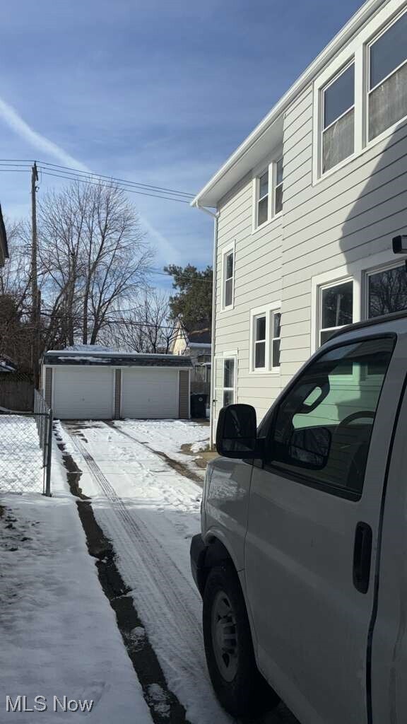 Building Photo - 3492 W 100th St