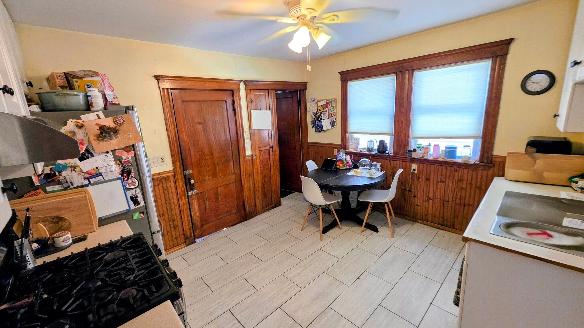 Building Photo - 23 Priesing St