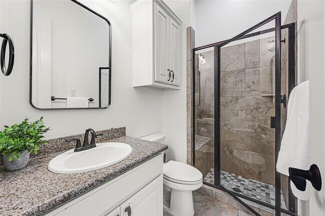 Building Photo - 19003 Cove Manor Dr