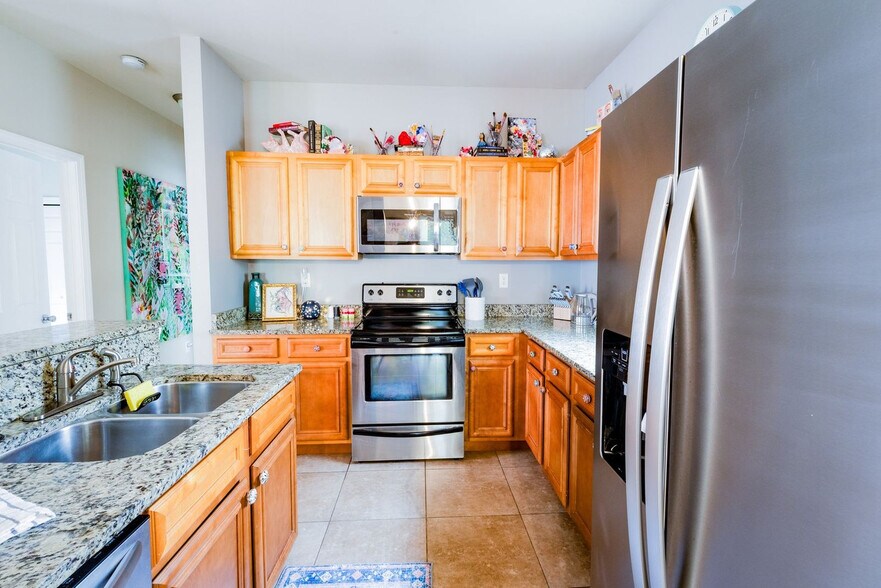 Building Photo - 1657 Indian Woman Rd