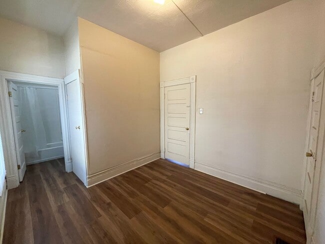 Building Photo - Boise Home with Large Basement, Yard, New ...