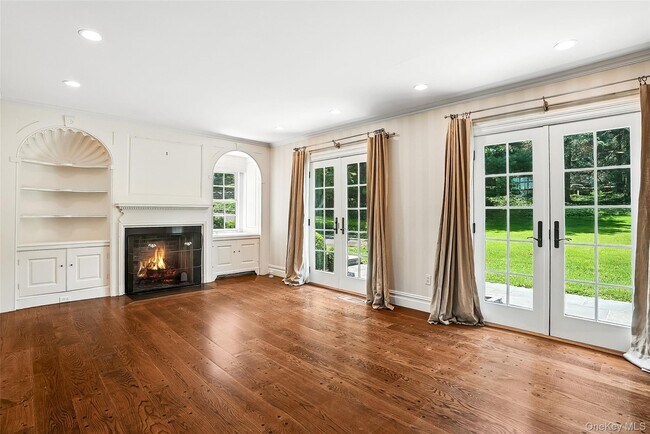 Building Photo - 6 Club Rd