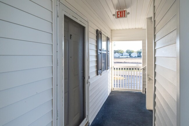 Building Photo - 9550 Dunes Gables Dr