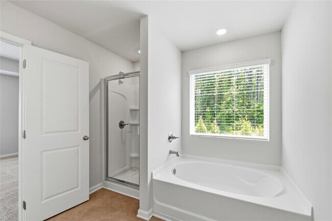 Building Photo - 54 Umber Ln