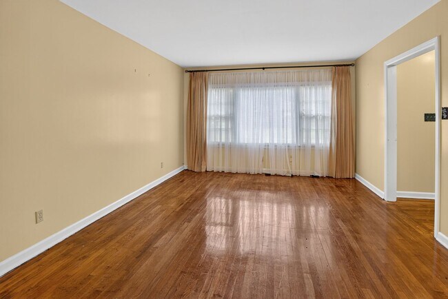 Building Photo - 1802 Fitzgerald St