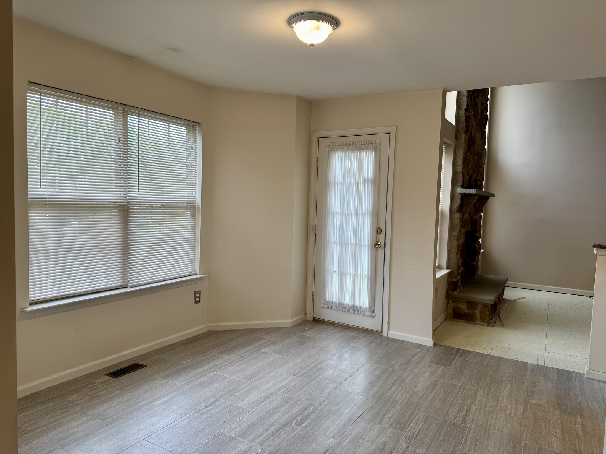 Eating Area - 201 Riverwoods Dr