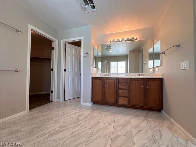 Building Photo - 6631 April Bend Ct