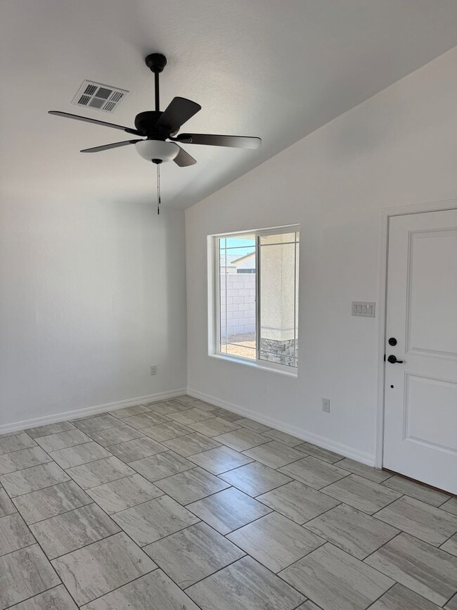 Building Photo - Brand New San Luis Three Bedroom Home
