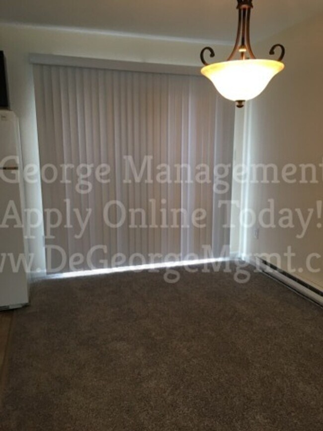 Floorplan - Parkway Apartments