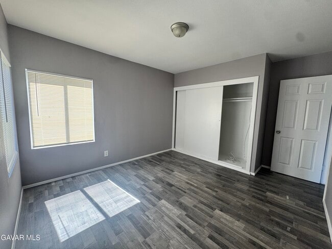 Building Photo - 44151 Hardwood Ave