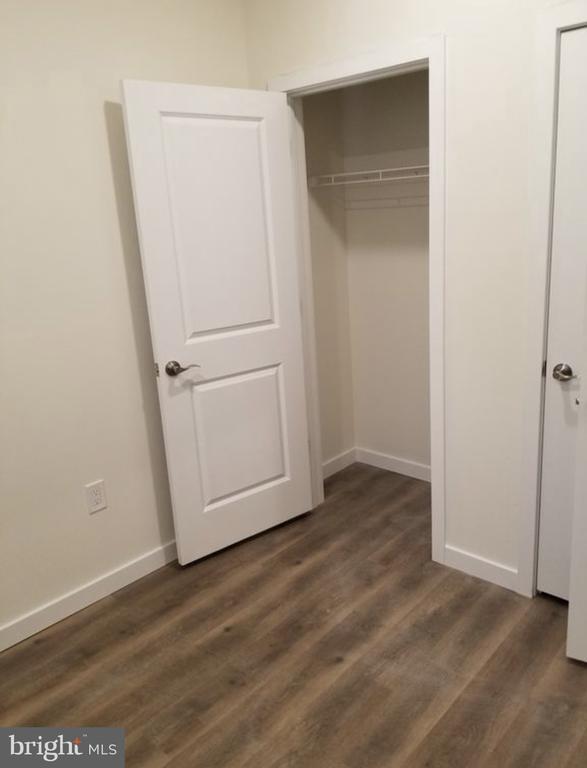 Building Photo - 707 N 40th St