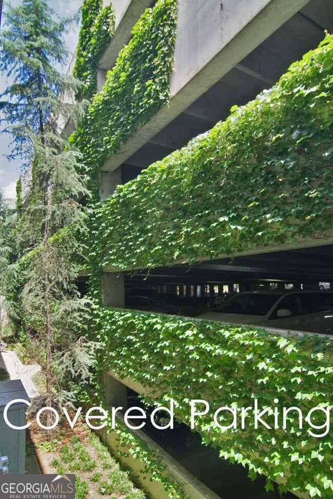 Building Photo - 1407 Westchester Ridge NE